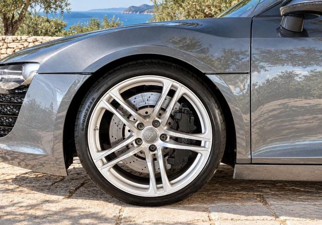 Audi R8 V8 4.2 FSI 420 Quattro R-Tronic Gris de 2008