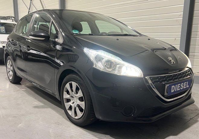 Peugeot 208 Phase II 1.6 Hdi 100 Cv 1 �re Main �tat   de 2015
