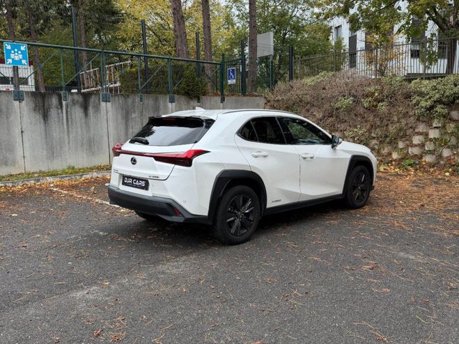Lexus UX MY22 250h 2WD Luxe Plus - Apple CarPlay  Blanc de 2022