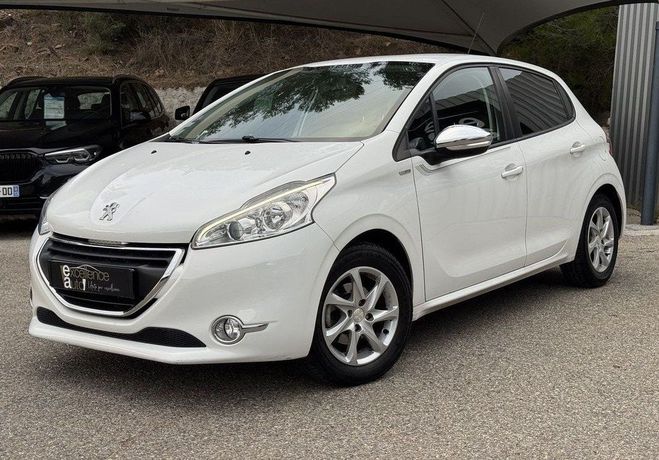 Peugeot 208 1.2 VTI ENVY 5P Blanc de 2014