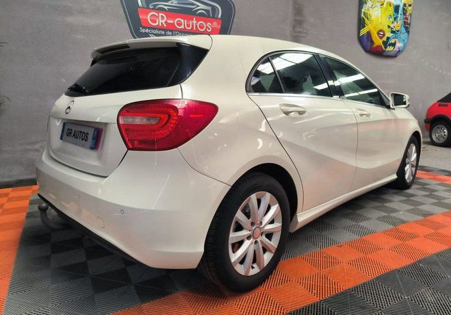 Mercedes Classe A A180 Style 1.6 122cv BVA 1ere main R�vis Blanc de 2013