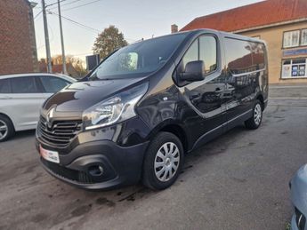  Voir d&eacute;tails -Renault Trafic 1.6DCI Utilitaire 3 places 1er propri�ta &agrave; Saint-Ghislain (Belgique)