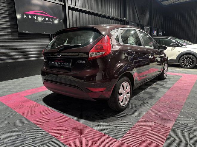 Ford Fiesta ECOnetic 1.6 TDCi 95 ch Bordeaux de 2010