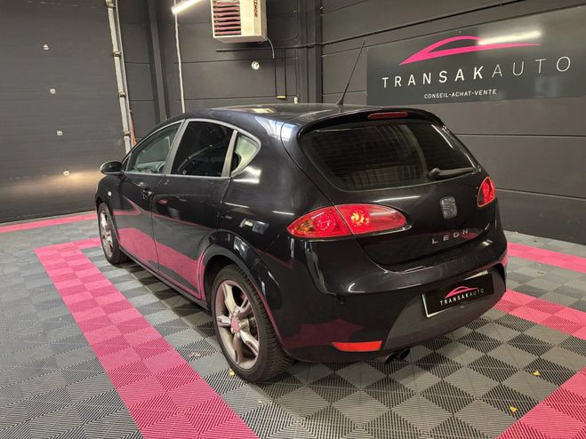 Seat Leon 1P FR 16V 2.0TFSI 200ch Noir de 2006