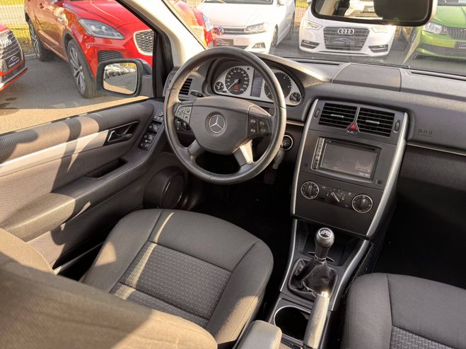 Mercedes Classe B 180 CDi GPS CLIM REGULATEUR NOIR de 2010