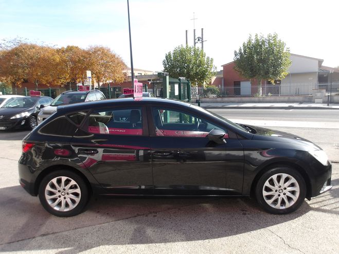 Seat Leon 1.6 TDI 105CH FAP STYLE START&STOP NOIR de 2013