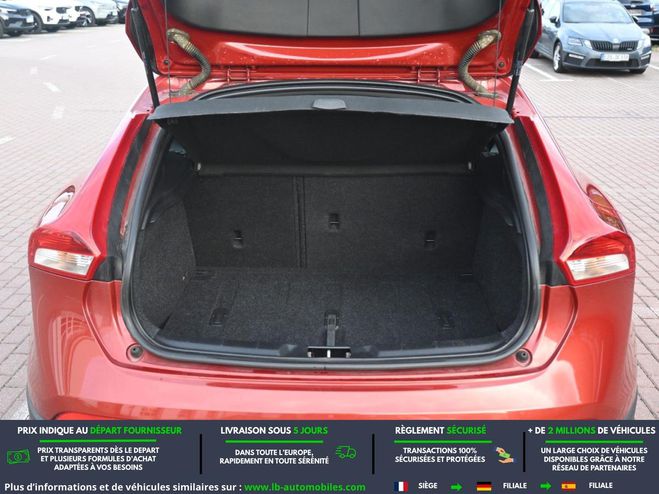 Volvo V40 T3 152 ch BVA Rouge M�tallique de 2018