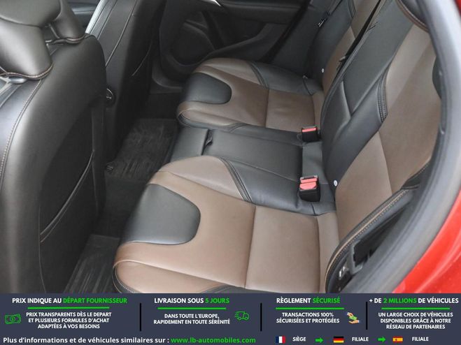 Volvo V40 T3 152 ch BVA Rouge M�tallique de 2018