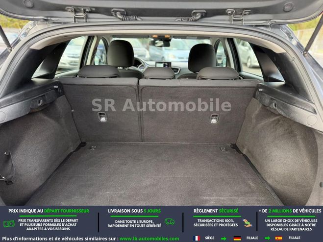 Kia Ceed 1.4 T-GDi 140 ch BVA Noir M�tallique de 2019