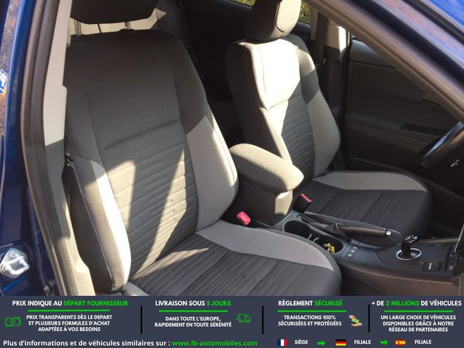 Toyota Auris 100 VVT-i Bleu M�tallique de 2015